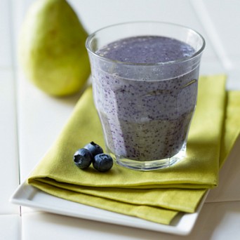 PEAR OATMEAL AND BLUEBERRY